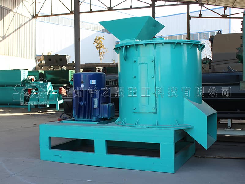 針對(duì)秸稈、糞污、濾泥等不同原料，如何選擇最合適的粉碎機(jī)？